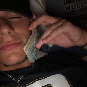 Meet your Posher, Brian